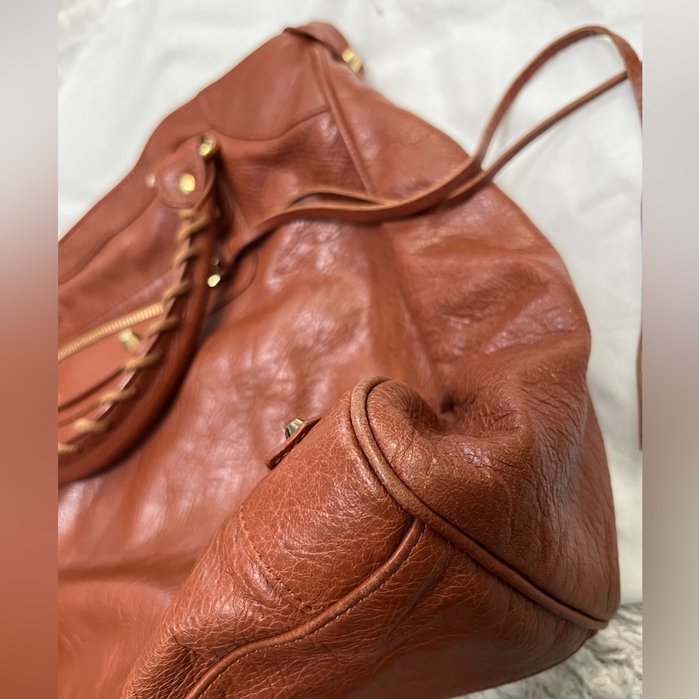 Authentic Balenciaga Motocross Classic Velo Bag in Caramel brown gold hardware - Picture 6 of 9